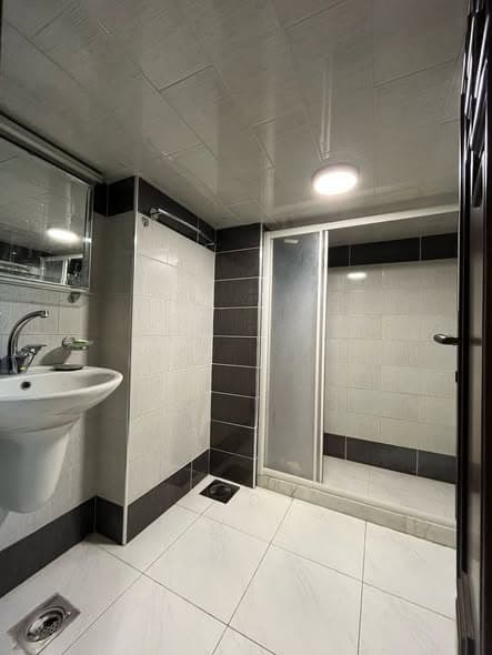 شقة 2 غرف 100م² طابق 1 للبيع في ضاحية قدسيا