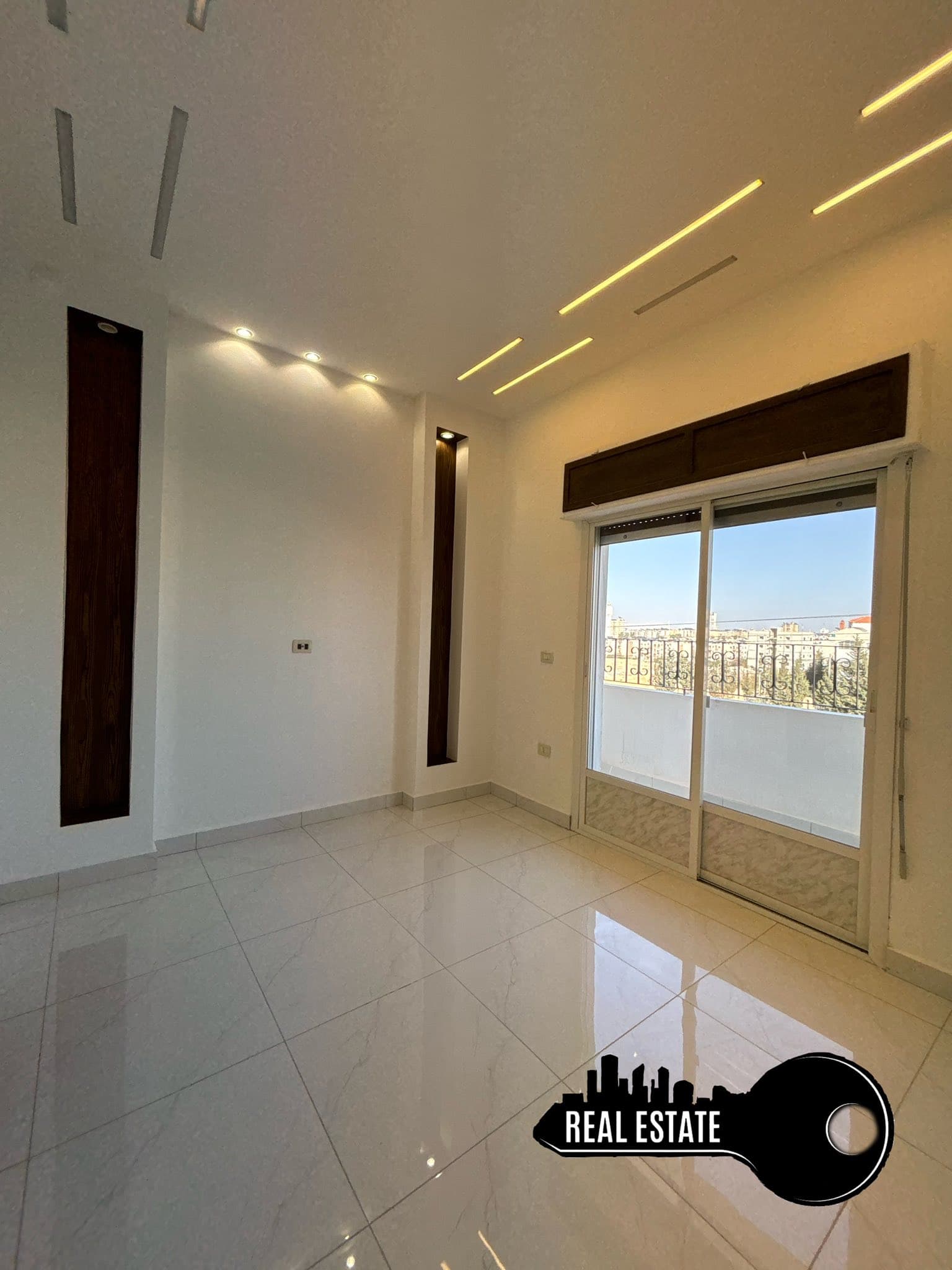 شقة 2 غرف 1 صالات 76م² طابق 1 للبيع