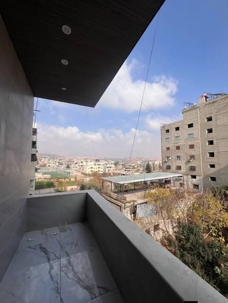 شقة 2 غرف 1 صالات 100م² طابق 1 للبيع