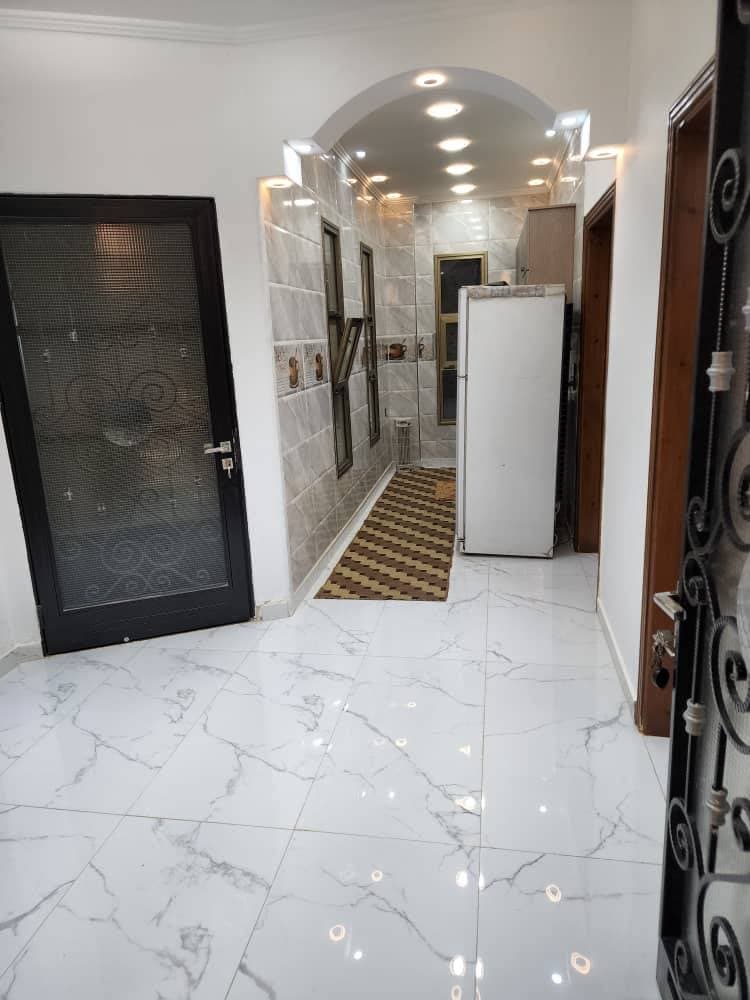 مزرعة 4 غرف 1 صالات 295م² طابق 1 للبيع