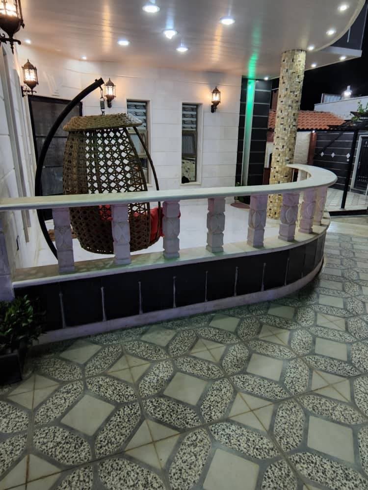 مزرعة 4 غرف 1 صالات 295م² طابق 1 للبيع