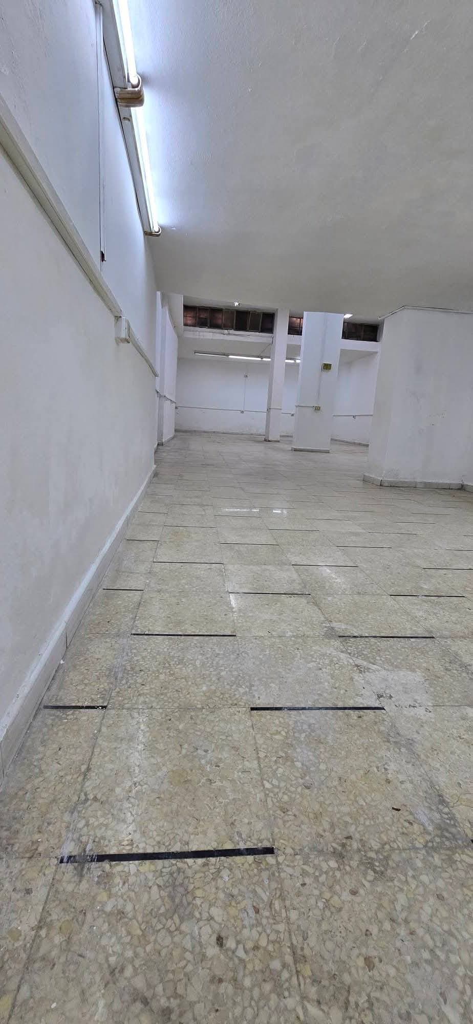 محل 3 غرف 1 صالات 150م² طابق 2 للبيع