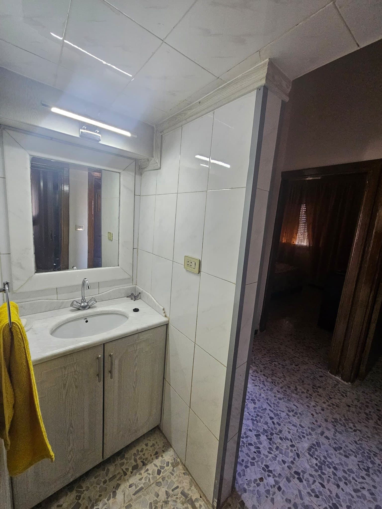 شقة 2 غرف 1 صالات 80م² طابق 3 للبيع