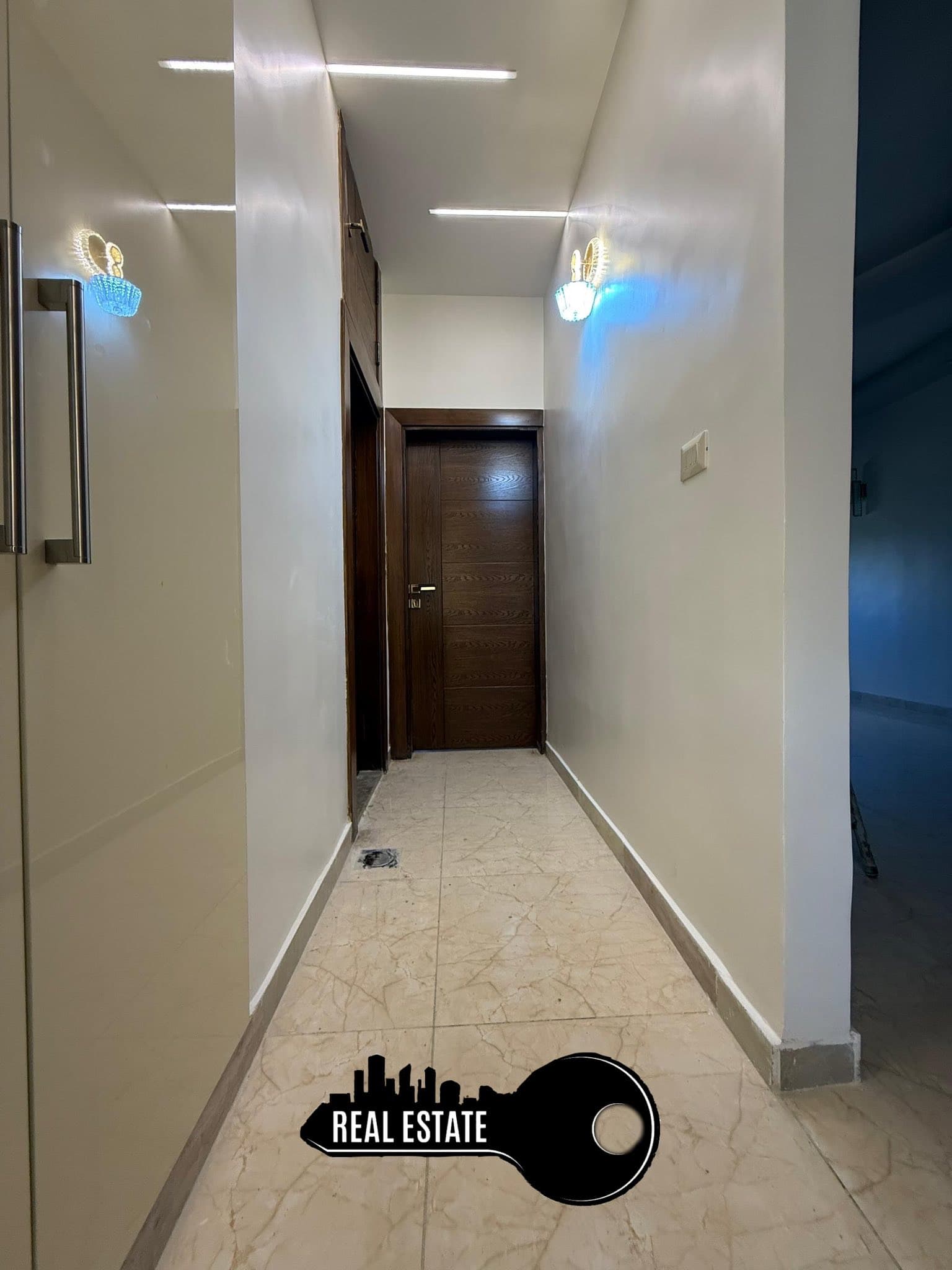 شقة 2 غرف 1 صالات 90م² طابق 3 للبيع