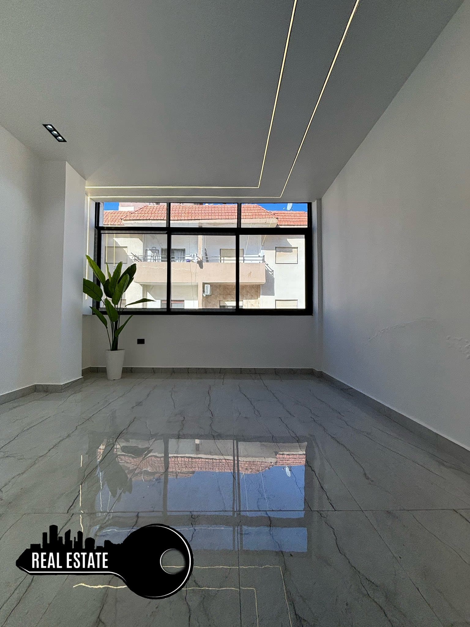 شقة 2 غرف 1 صالات 90م² طابق 1 للبيع