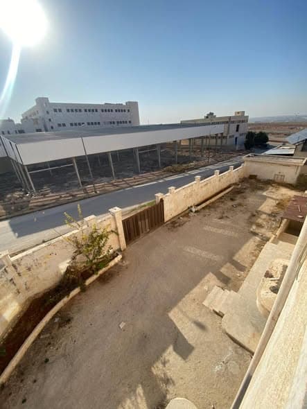 أرض 1550م² للبيع