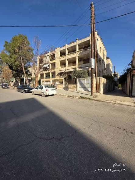 شقة 4 غرف 1 صالات 400م² للبيع