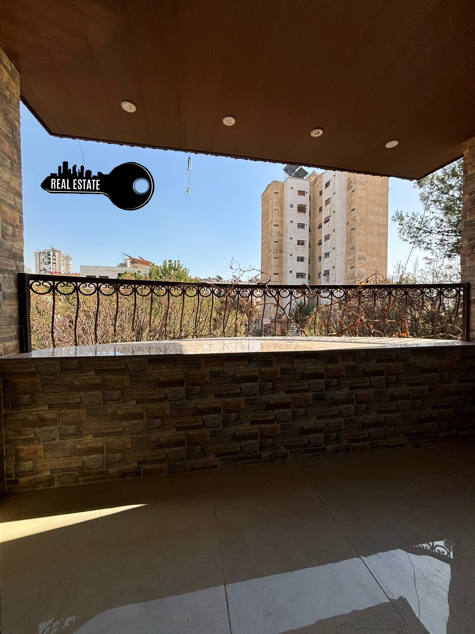 شقة 3 غرف 1 صالات 115م² طابق 1 للبيع