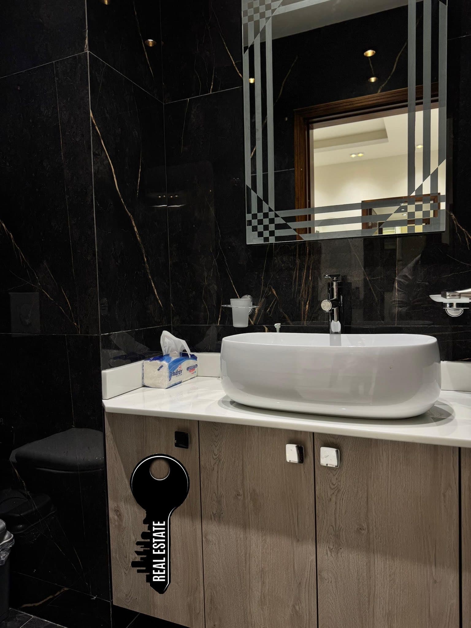 شقة 3 غرف 1 صالات 135م² طابق 5 للبيع