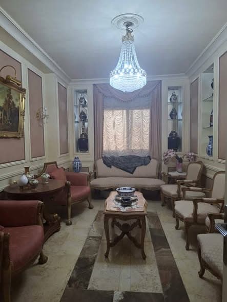 شقة 4 غرف 1 صالات 185م² طابق 4 للبيع