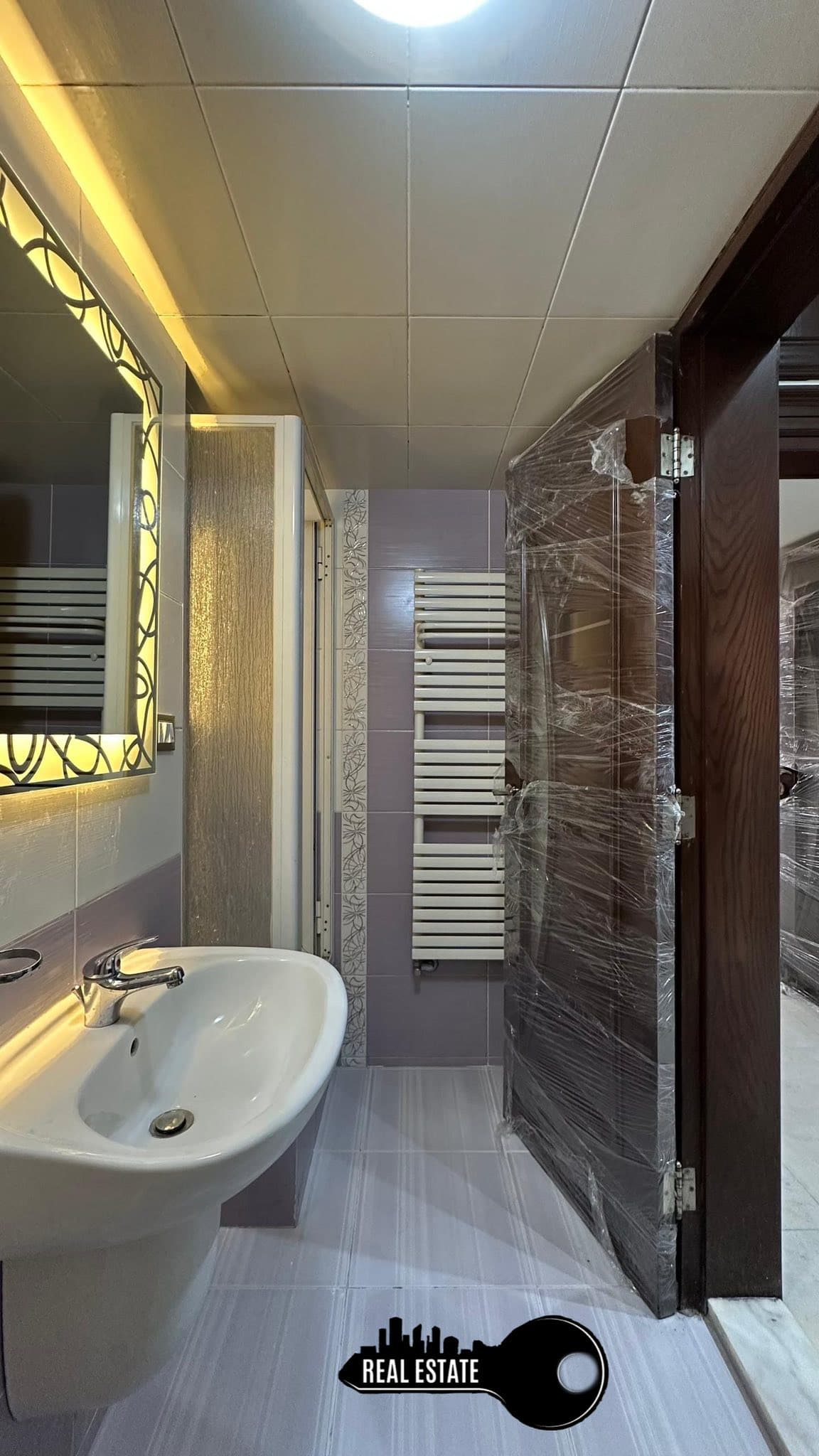 شقة 2 غرف 1 صالات 135م² طابق 4 للبيع