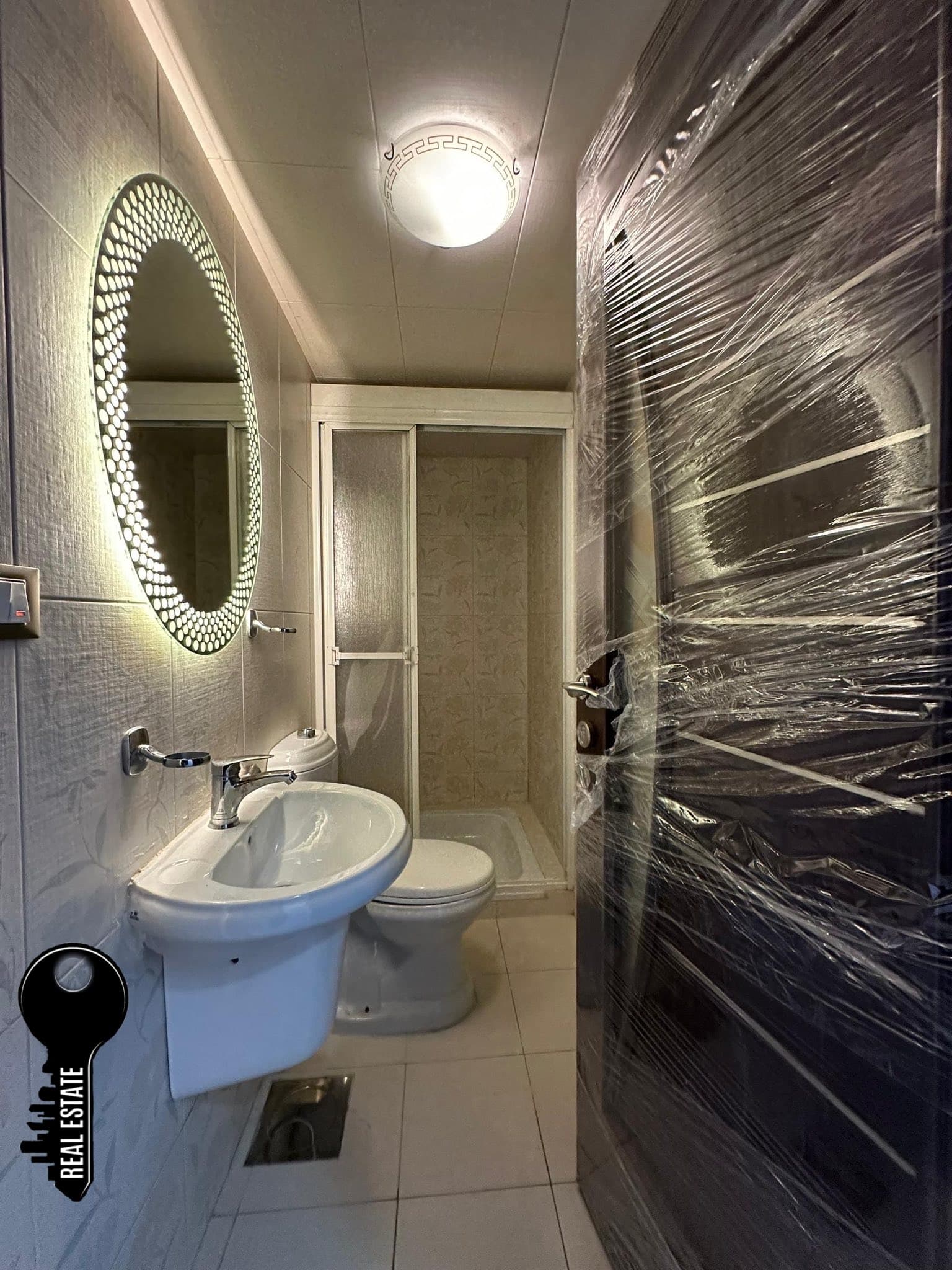 شقة 2 غرف 1 صالات 135م² طابق 4 للبيع