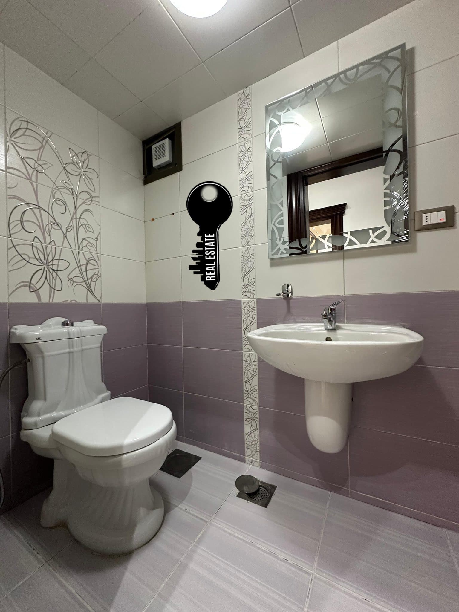 شقة 2 غرف 1 صالات 135م² طابق 4 للبيع