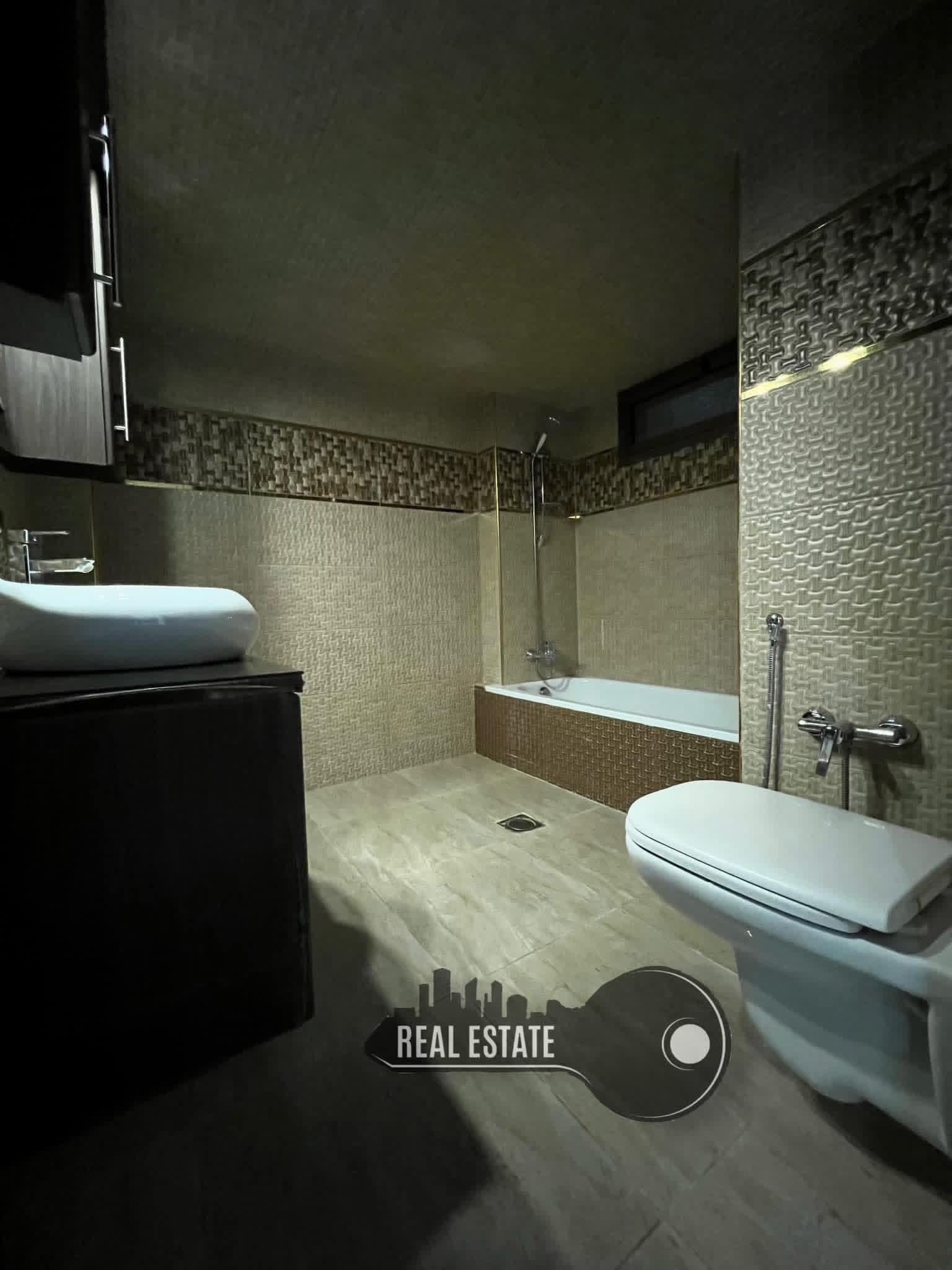 شقة 3 غرف 1 صالات 120م² طابق 3 للبيع