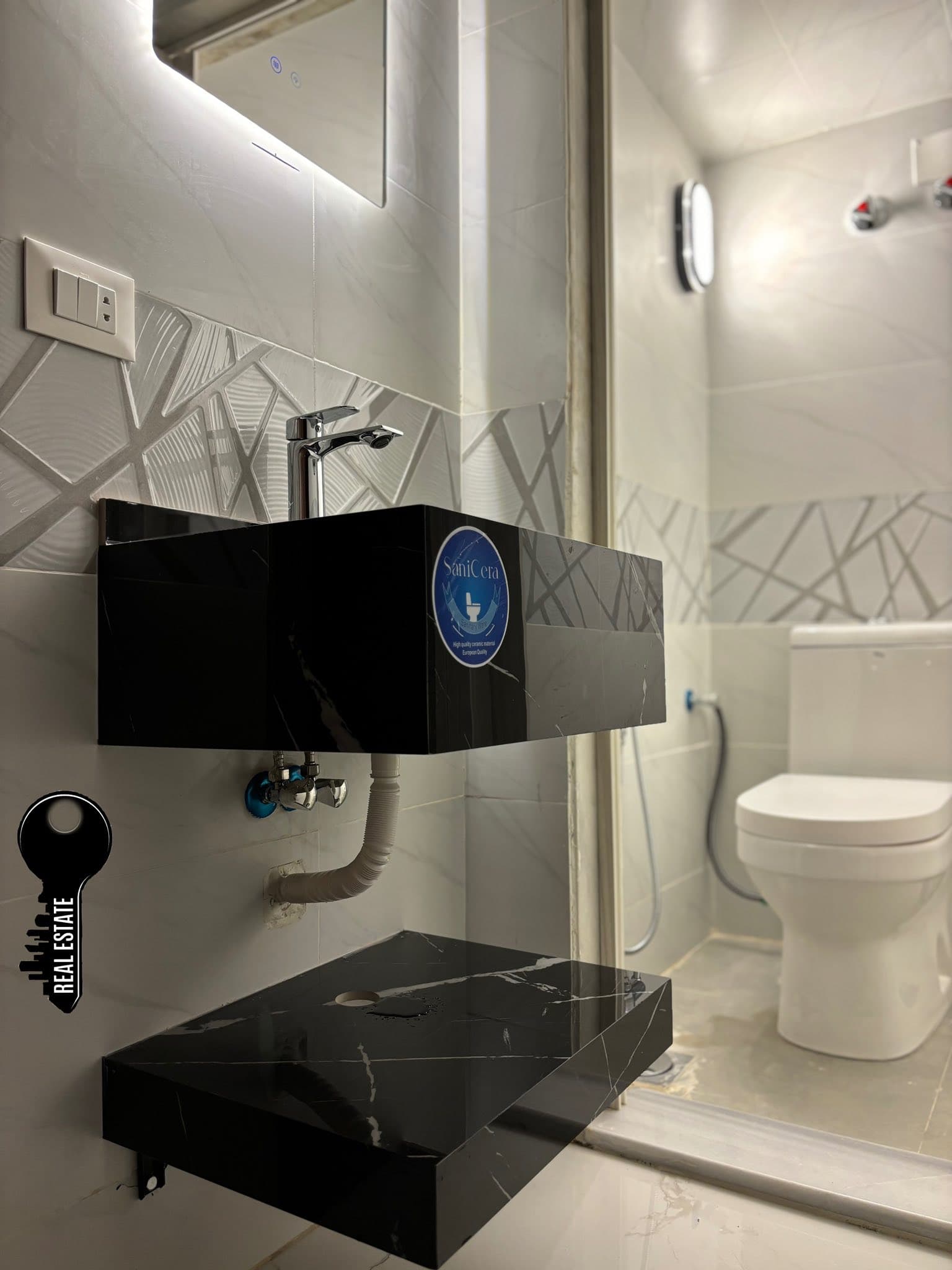 شقة 2 غرف 1 صالات 107م² أرضي للبيع