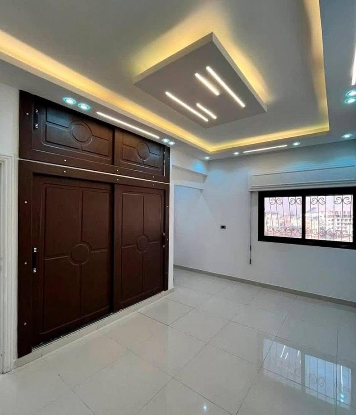 شقة 2 غرف 1 صالات 105م² طابق 3 للبيع