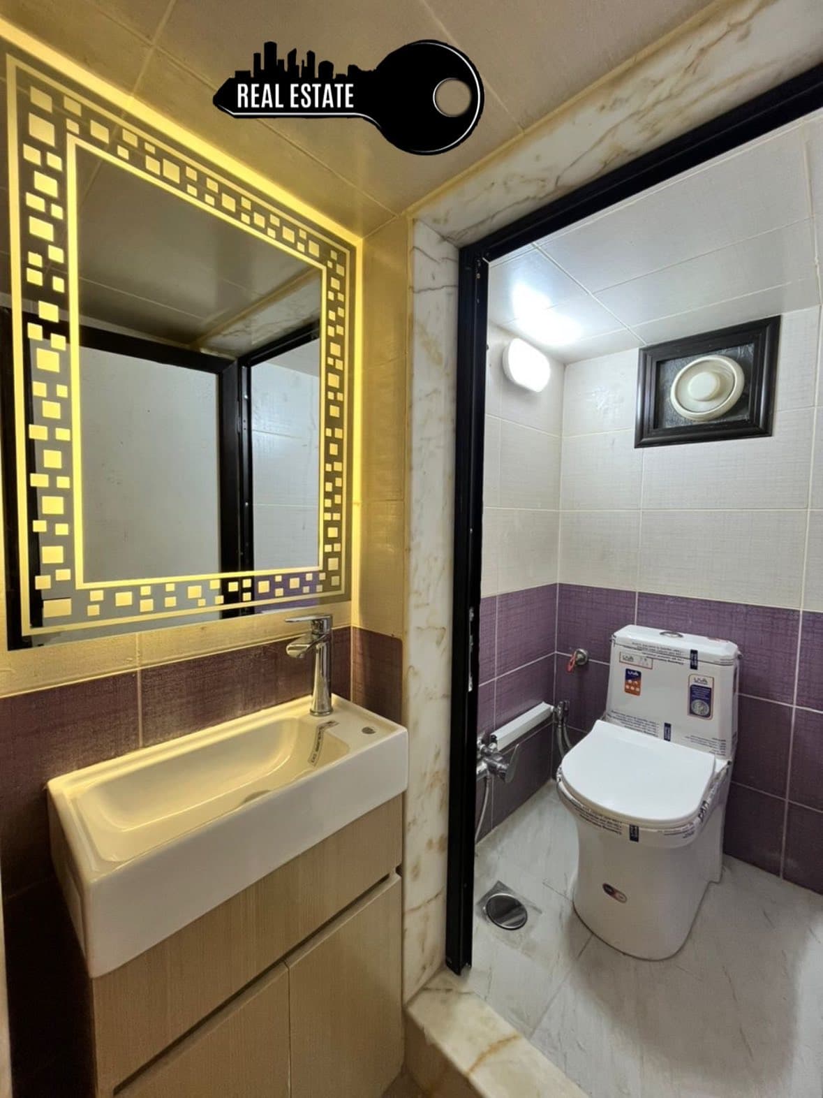 شقة 2 غرف 1 صالات 105م² طابق 3 للبيع