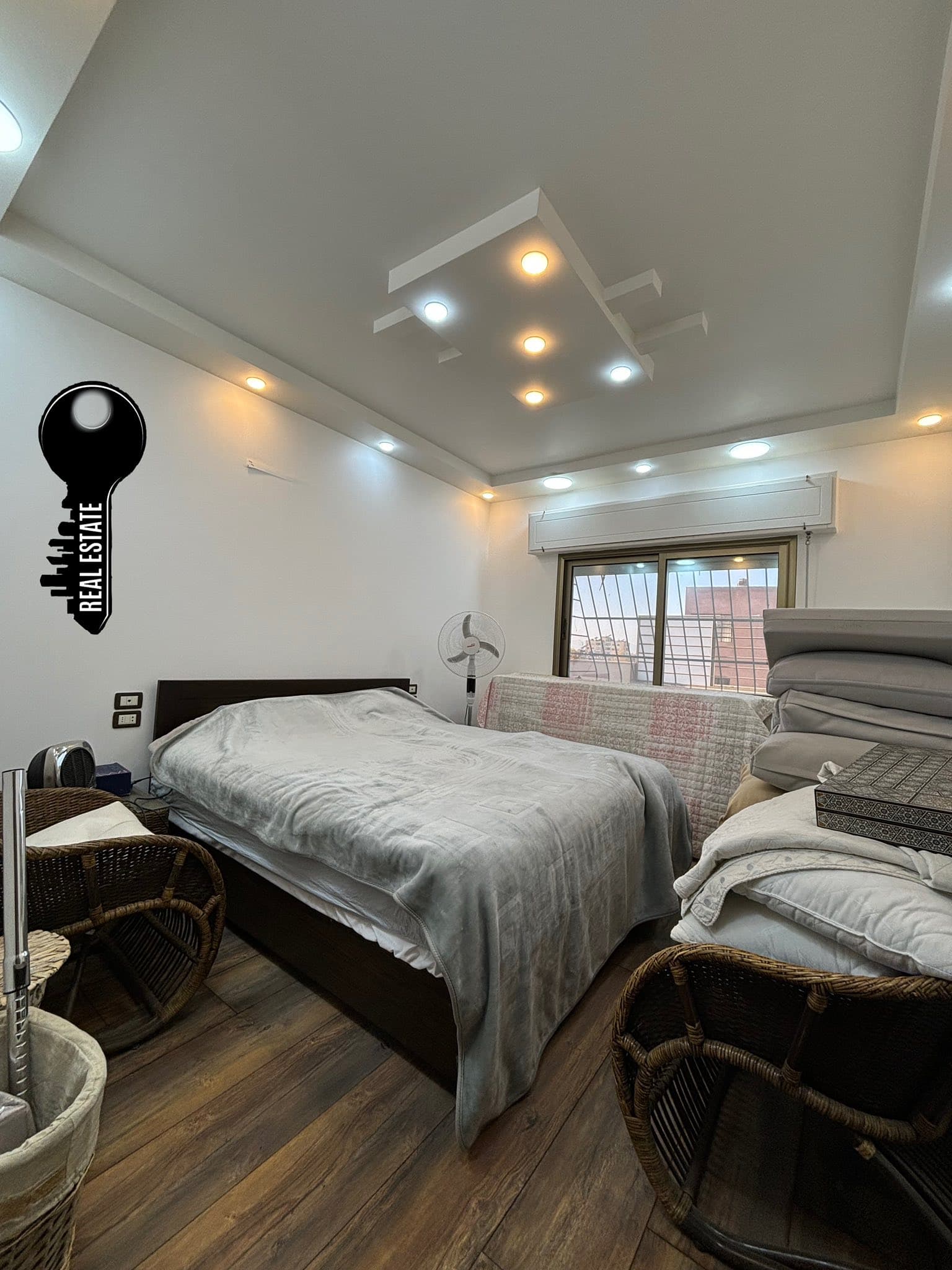 شقة 2 غرف 1 صالات 100م² أرضي للبيع