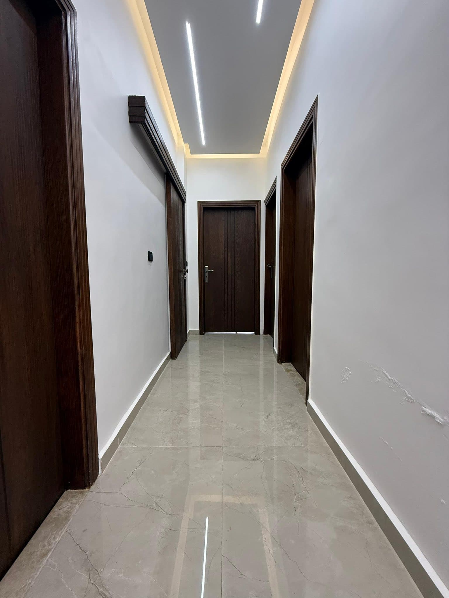 شقة 2 غرف 1 صالات 90م² طابق 2 للبيع