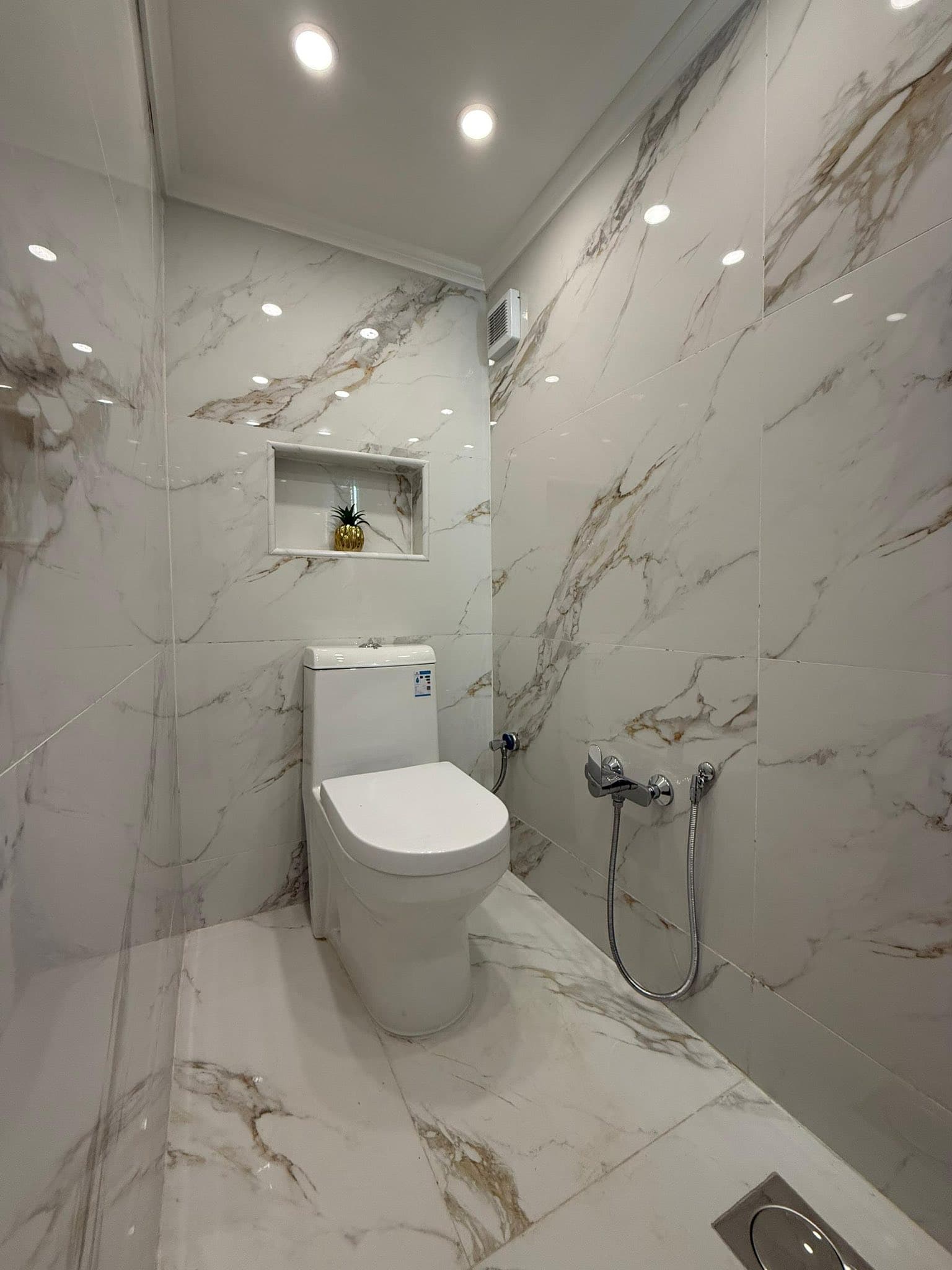 شقة 2 غرف 1 صالات 90م² طابق 2 للبيع