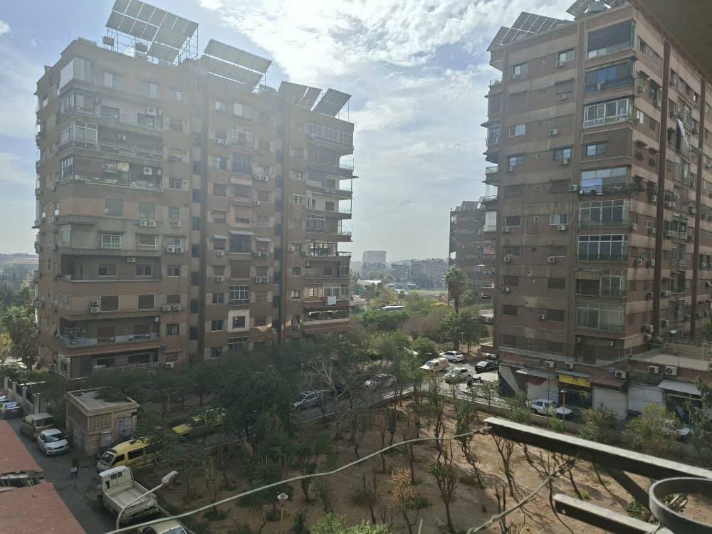 شقة 3 غرف 1 صالات 140م² طابق 2 للبيع