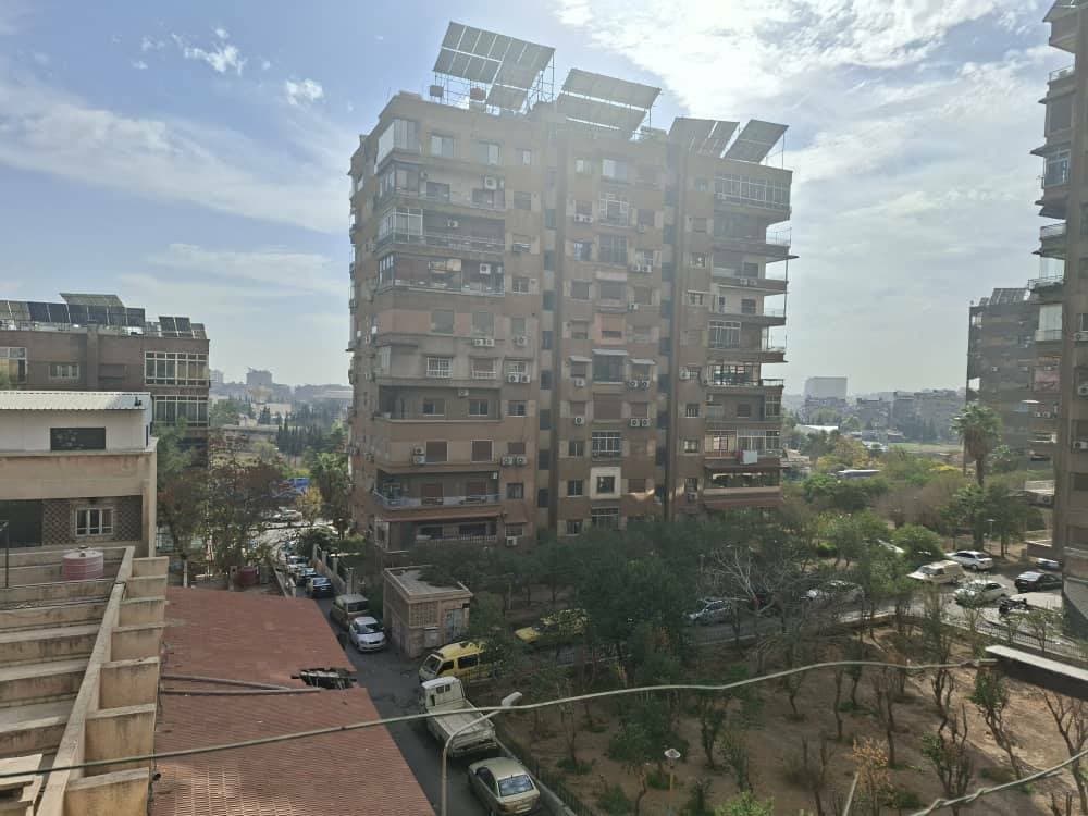 شقة 3 غرف 1 صالات 140م² طابق 2 للبيع